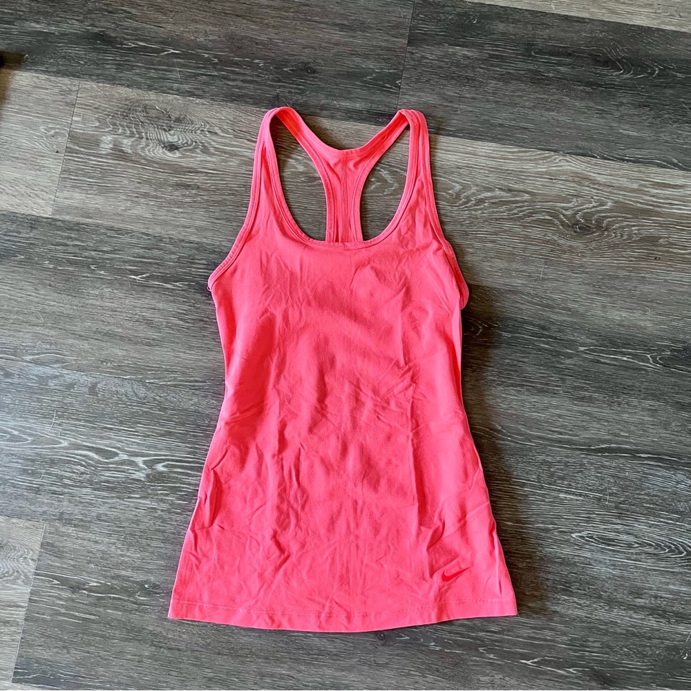 Nike Fitted Dri-Fit Tank Top